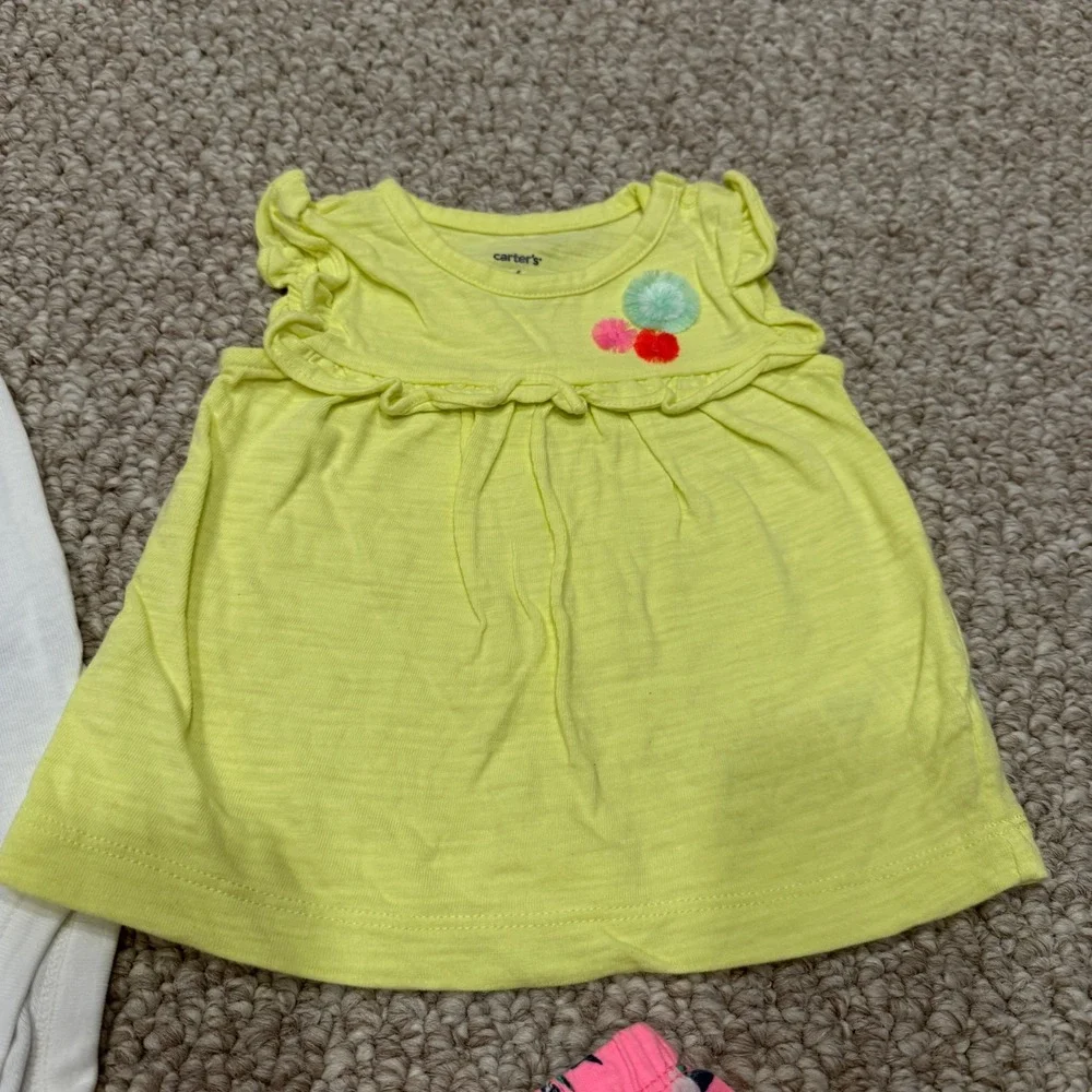 Carter's Baby Girls 3 Piece Outfit Set Floral‎ Size 6 Months